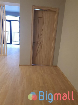 იყიდება ბინა ვარკეთილში, სვანების ბაზრობის უკან, ახლად აშენებული, უცხო - სურათი 1